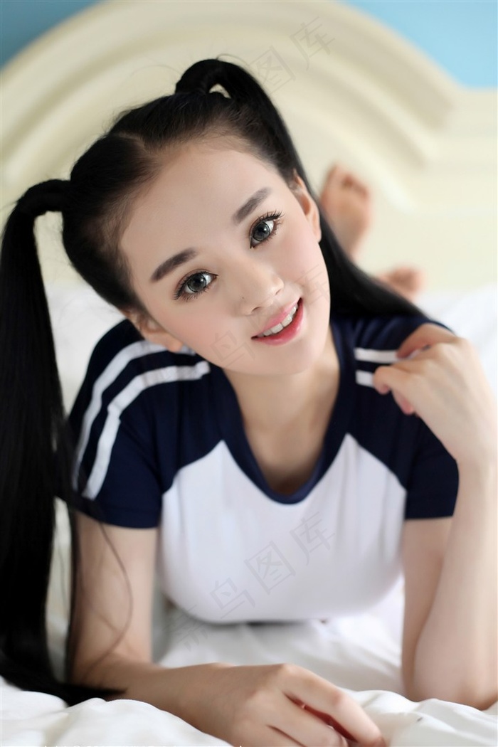 美女总爱穿挤b裤 界面截图